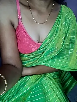 Snapshot of Nidhi_lovely chatting on April 2, 2026, 2:52 am Nidhi lovely online show from April 2, 2026, 2:52 am