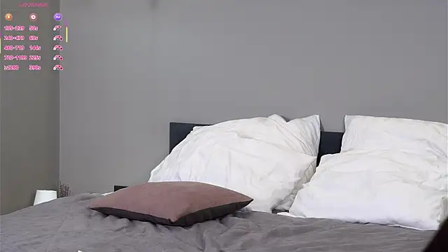 Asecondsoul online show from November 7, 2025, 4:17 am