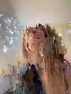 LucieMack online show from October 18, 2025, 9:06 pm