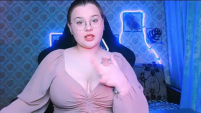 InLoveWithLife26 online show from March 11, 2026, 8:14 pm