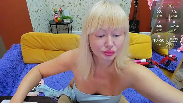 FlirtyMary online show from April 16, 2026, 10:23 pm