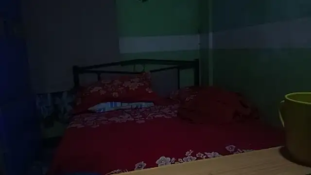 ashley kimxx online show from December 2, 2025, 10:33 pm