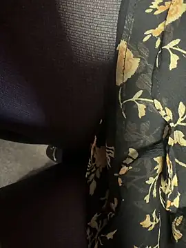 HiddenHoneyLDN online show from February 17, 2026, 10:23 am