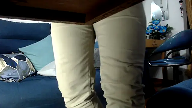 Snapshot of ElCaballeroNegro24 chatting on February 28, 2026, 4:45 am ElCaballeroNegro24 online show from February 28, 2026, 4:45 am