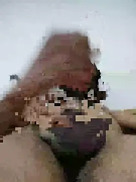 Snapshot of rayane7xx chatting on January 16, 2026, 12:53 pm rayane7xx online show from January 16, 2026, 12:53 pm