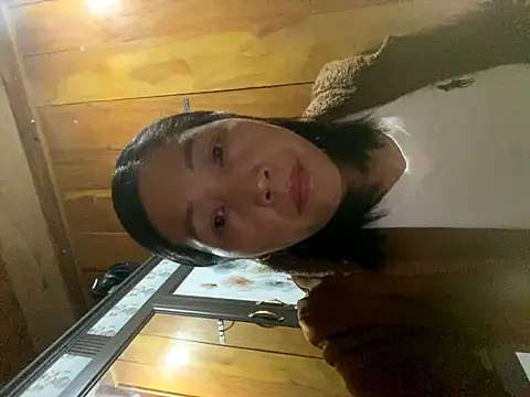 Lai005 online show from September 29, 2025, 1:23 am