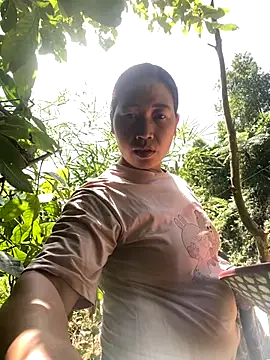 Lai005 online show from September 15, 2025, 4:46 am