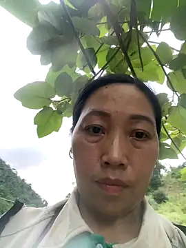 Lai005 online show from October 9, 2025, 10:38 am