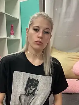 TheRealJessyLey online show from November 3, 2025, 8:07 am