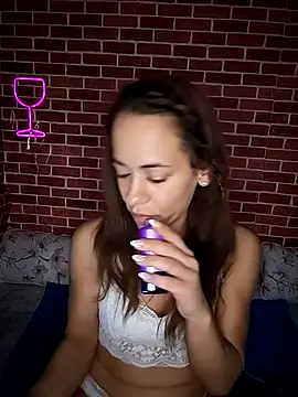 HotGinger66 online show from November 21, 2025, 9:41 am