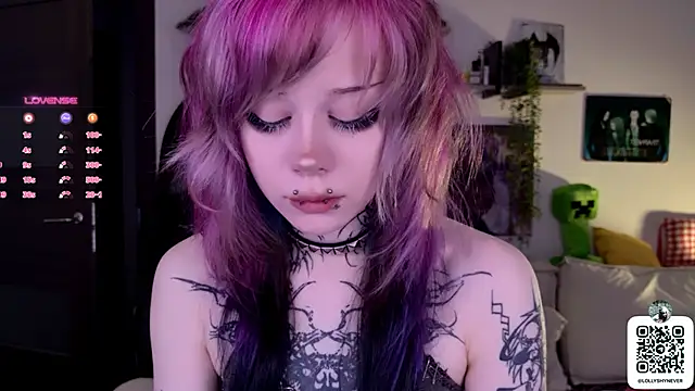 Lollyshy online show from September 26, 2025, 11:17 am