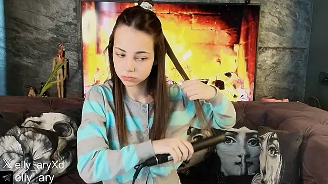 daddyonlyloveme online show from March 17, 2026, 12:02 am