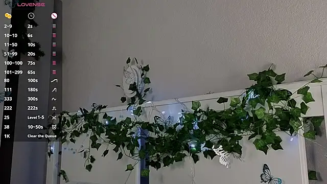 BlushinBloom online show from March 6, 2026, 5:57 am