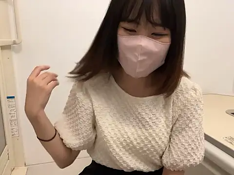 sora 033 online show from September 20, 2025, 4:23 pm