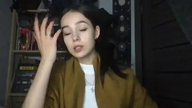 Yuna5343 online show from February 3, 2026, 2:53 am