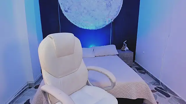 ShaniaDaniels online show from September 18, 2025, 9:07 pm