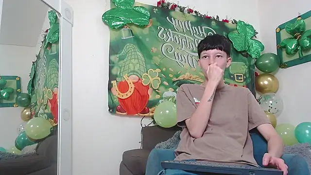 LiamBrown09 online show from March 9, 2026, 7:39 pm