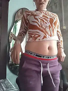 Lulypsicologasexual online show from May 29, 2026, 5:19 pm