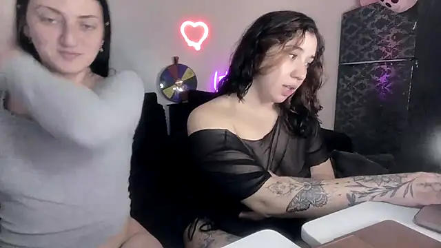 Snapshot of torithequeen chatting on February 26, 2026, 3:01 pm torithequeen online show from February 26, 2026, 3:01 pm