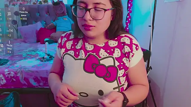 Estrella  sex online show from October 7, 2025, 9:16 pm