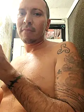 Snapshot of _shady_narcotiks_ chatting on October 6, 2025, 5:02 pm shady narcotiks online show from October 6, 2025, 5:02 pm