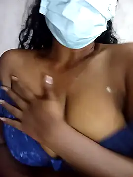 Snapshot of MickMicky chatting on March 17, 2026, 3:20 am MickMicky online show from March 17, 2026, 3:20 am