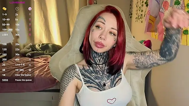 bunnykellyyy online show from May 26, 2026, 6:11 am