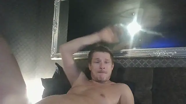 davenudistplaypalace online show from November 2, 2025, 12:48 am