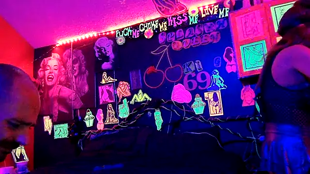 Splash Queen420 online show from July 19, 2026, 11:07 am
