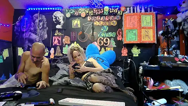 Splash Queen420 online show from June 25, 2026, 5:12 am
