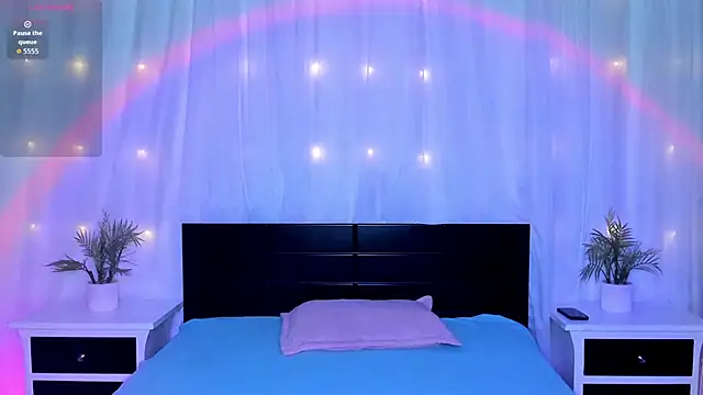 Evolet Bee online show from February 26, 2026, 11:32 am