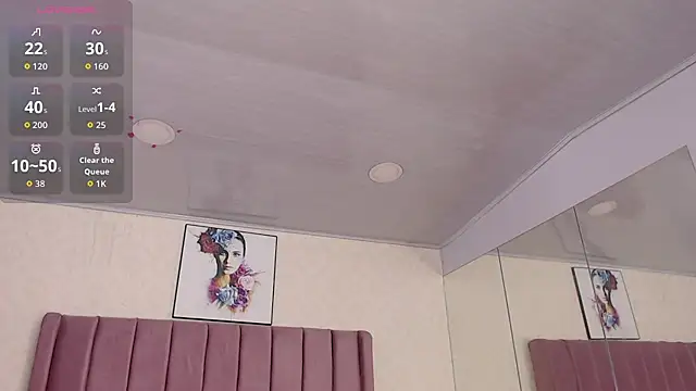 AriannaAdames online show from June 18, 2026, 12:10 pm