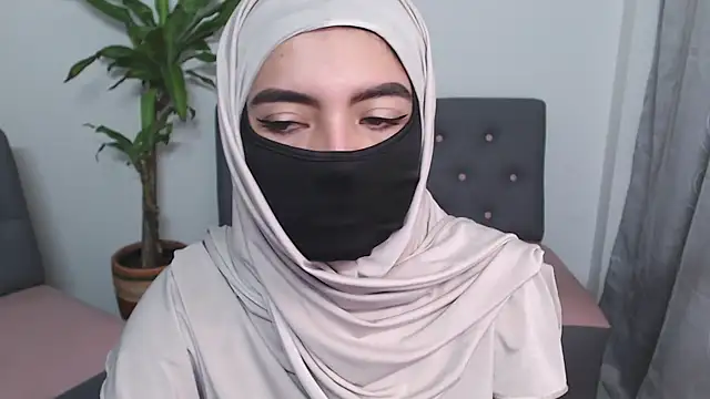 jade nassar online show from October 8, 2025, 7:47 pm