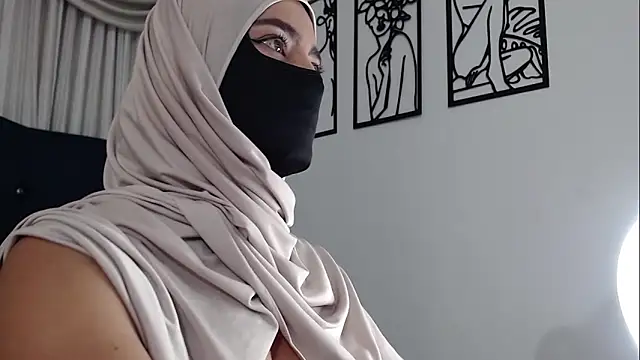 jade nassar online show from October 5, 2025, 11:39 pm