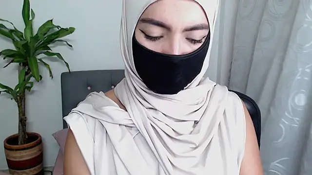 jade nassar online show from November 8, 2025, 12:14 am