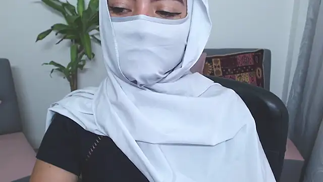 jade nassar online show from November 2, 2025, 12:04 am