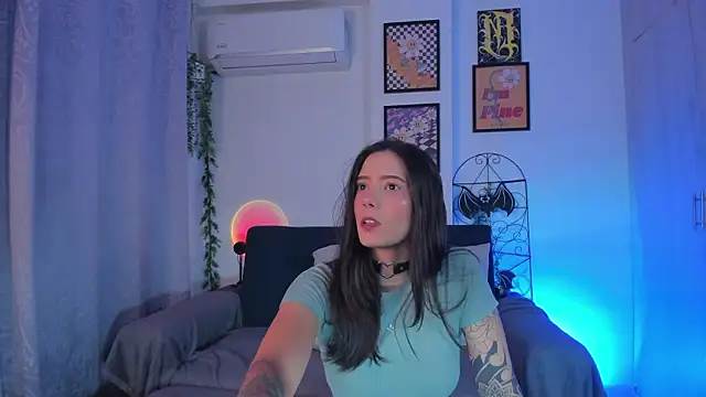 Snapshot of mishelkrave_ chatting on February 11, 2026, 11:26 pm mishelkrave online show from February 11, 2026, 11:26 pm