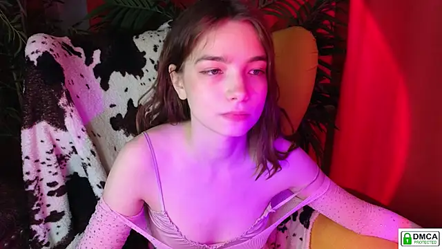 Evi Brook online show from February 19, 2026, 5:43 pm