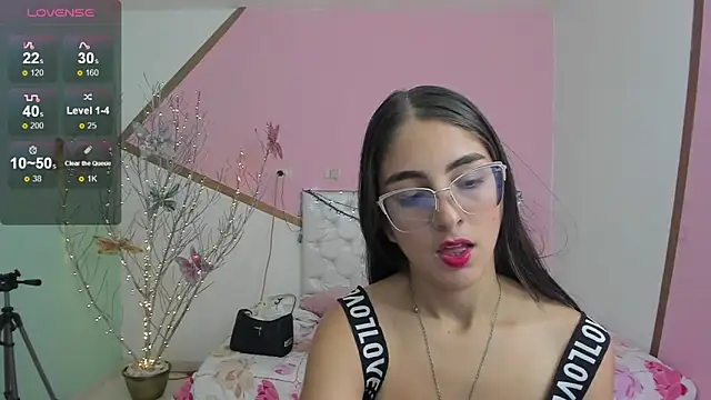 sofi san online show from November 27, 2025, 2:06 pm