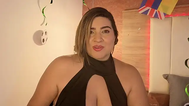 AgnesIvanova online show from June 25, 2026, 6:35 pm