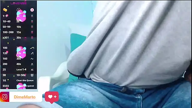 Snapshot of mike_black_22 chatting on February 27, 2026, 2:39 pm mike black 22 online show from February 27, 2026, 2:39 pm