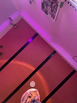 emilysofiia online show from September 26, 2025, 11:33 pm