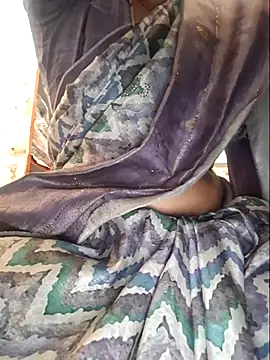 indianhotwife639 online show from August 3, 2026, 8:22 am