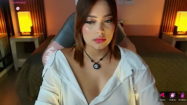 Snapshot of _meliblue chatting on July 8, 2026, 7:36 pm meliblue online show from July 8, 2026, 7:36 pm