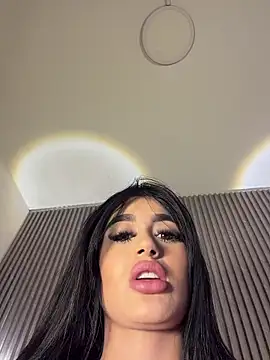 MaddyGray  online show from March 14, 2026, 6:25 pm