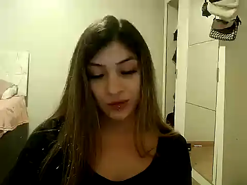 Becca B online show from April 29, 2026, 2:16 am