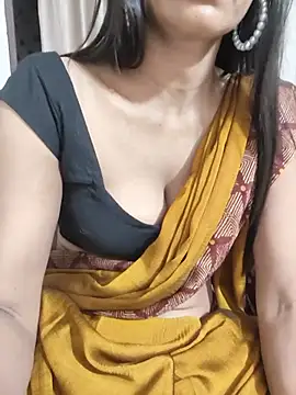 Shalu G online show from June 26, 2026, 5:24 am