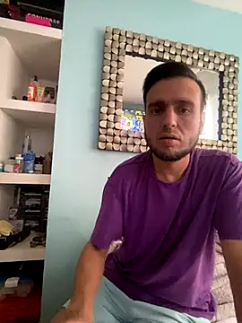 Alexitho25 online show from November 14, 2025, 9:51 pm