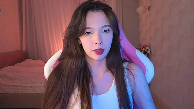 yuna sunshy online show from April 1, 2026, 11:45 pm