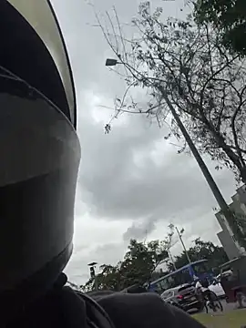 Emily Rivers  online show from September 18, 2025, 1:03 pm